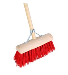 Stadsbezem halfrond nylon rood 31cm met bezemsteel 140 cm