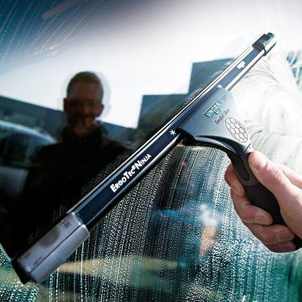 Ergotec Ninja raamwisser in gebruik