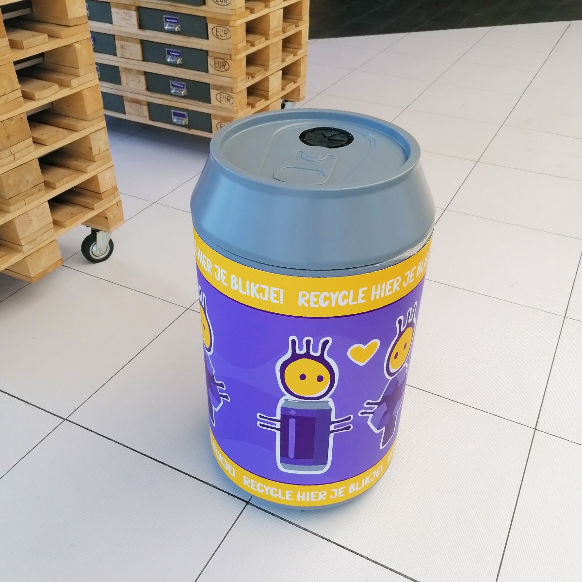 Inzamelbak statiegeld blikjes