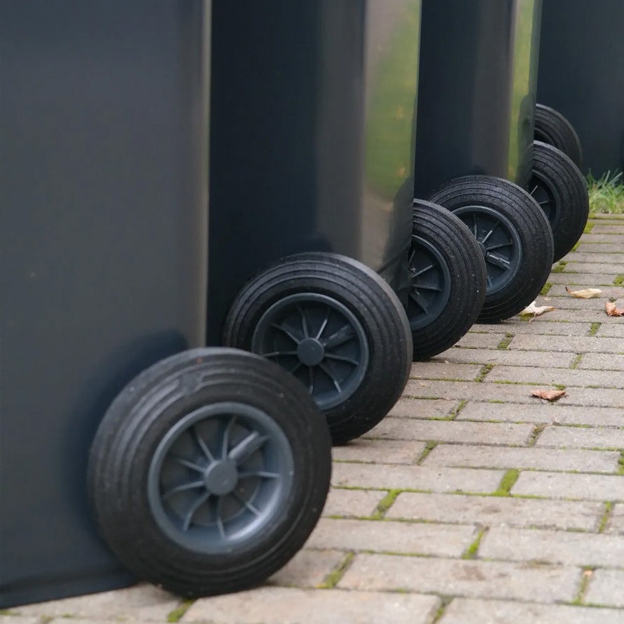 Afvalcontainer plaatsen